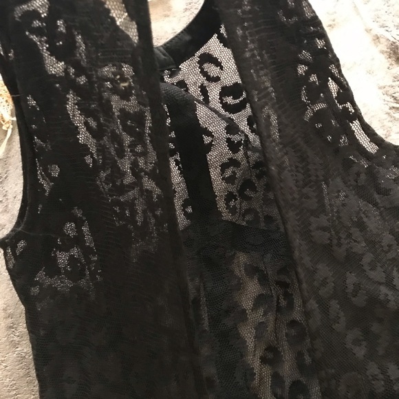 Little Black Dress Lace Pattern - Picture 6 of 6